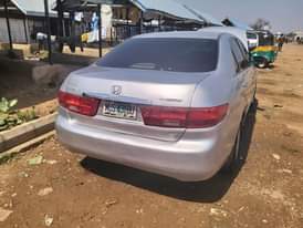 A picture of Honda Accord 2004