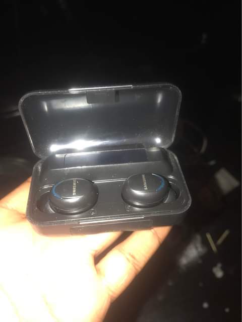 airpods