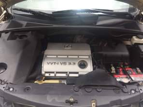 A picture of have this tokunbo 2005 Lexus RX 330 full option for