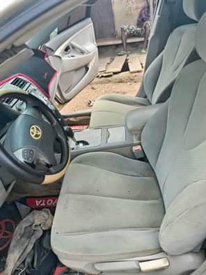A picture of 2008 model Toyota Camry muscle LE Engine Gear Ac Nothing