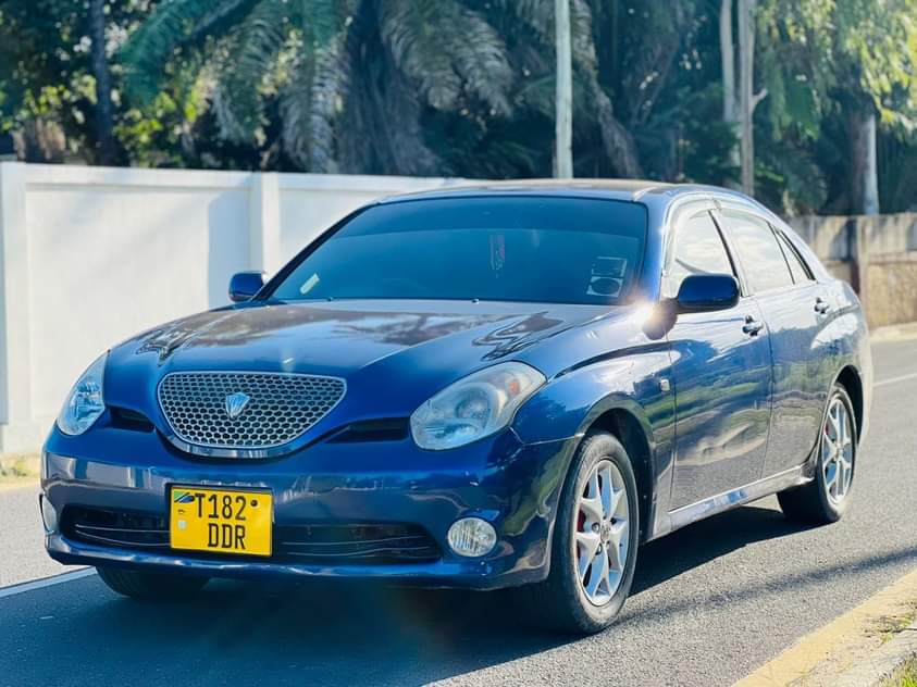 A picture of TOYOTA VERROSA
