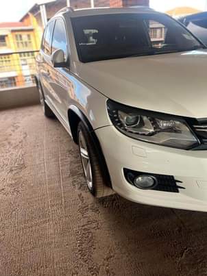 A picture of 2014 Volkswagen Tiguan