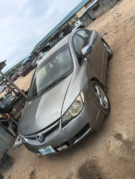 A picture of Honda civic I robot
