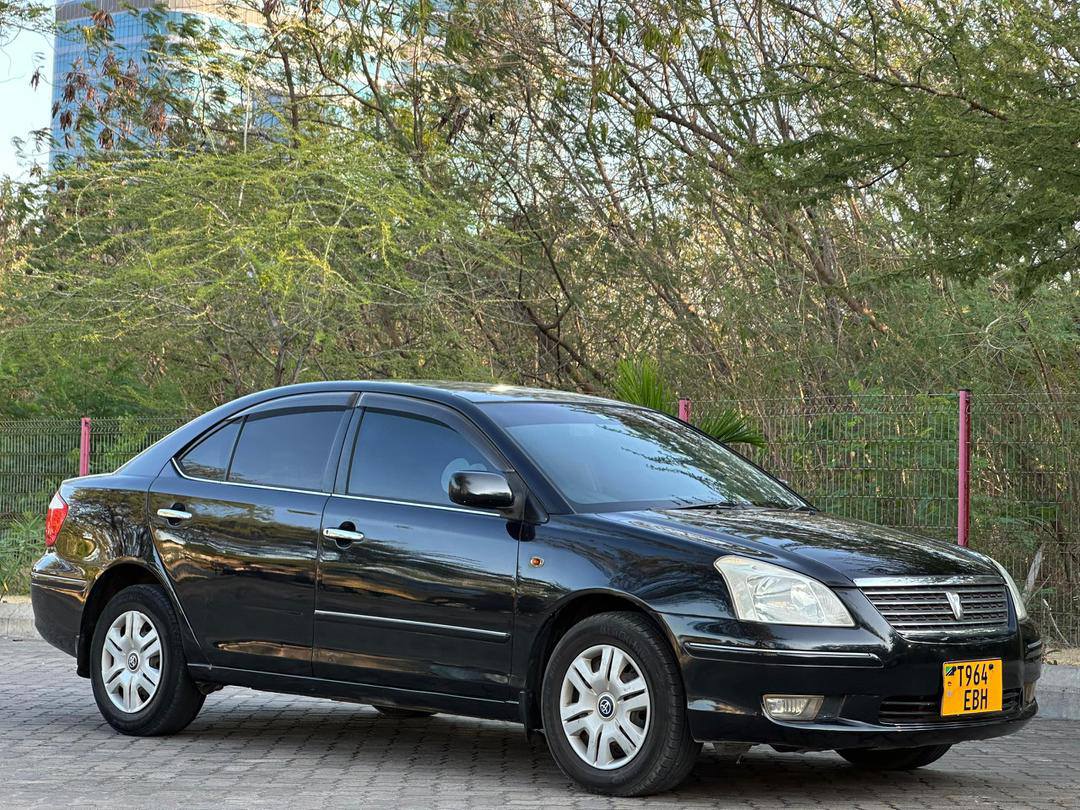 A picture of TOYOTA PRIMIO X Bei 17.5