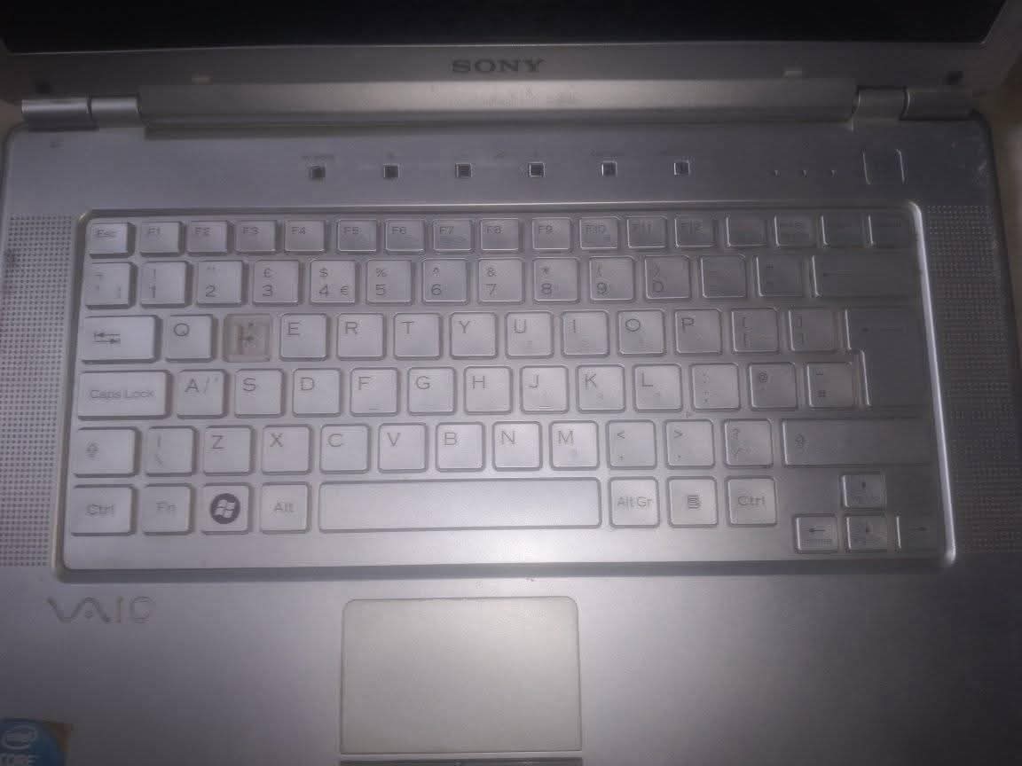A picture of Sony laptop 4gb Ram 500gb Rom with no problem no