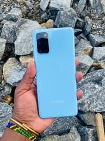 A picture of Samsung S20 5G