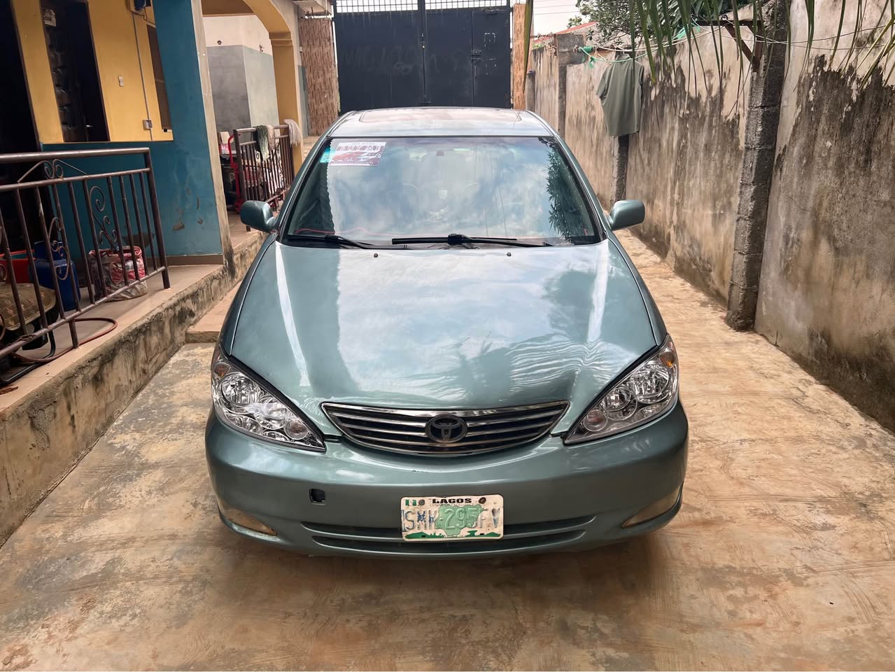 A picture of 2005 Toyota Camry