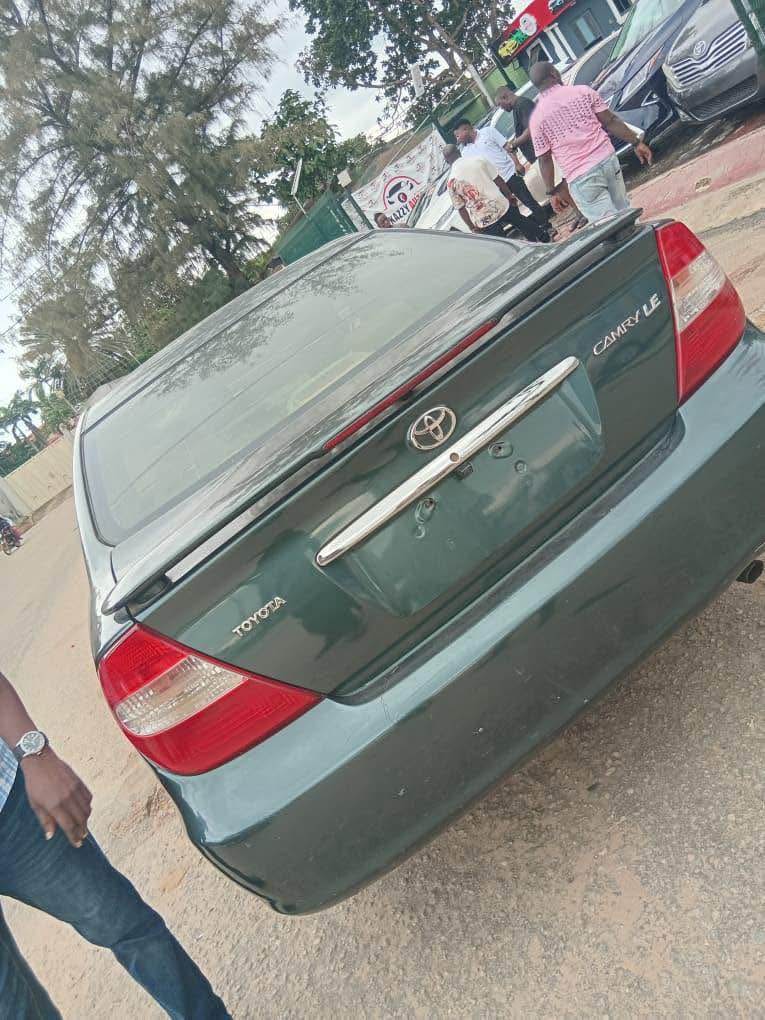 A picture of Camry 2004