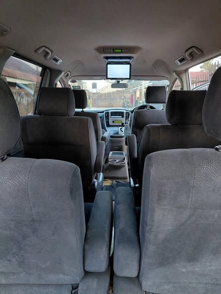 A picture of Alphard 2007 20m 0759700430