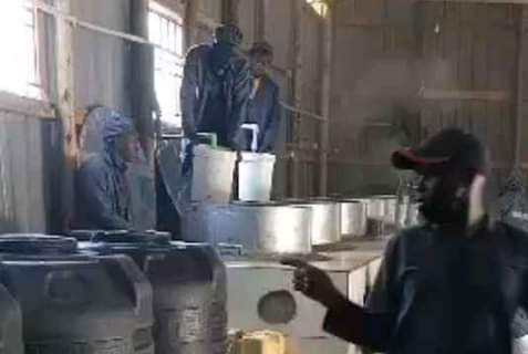 A picture of Quick sale Tanks for sale 1000litres at 180 000shs Stainless