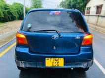 A picture of VITZ OLDMODEL NAMBA D