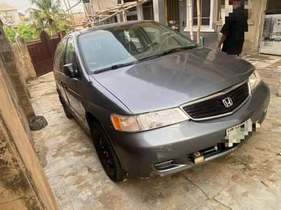 A picture of 1999 Honda Odyssey in good condition sound engine gear and