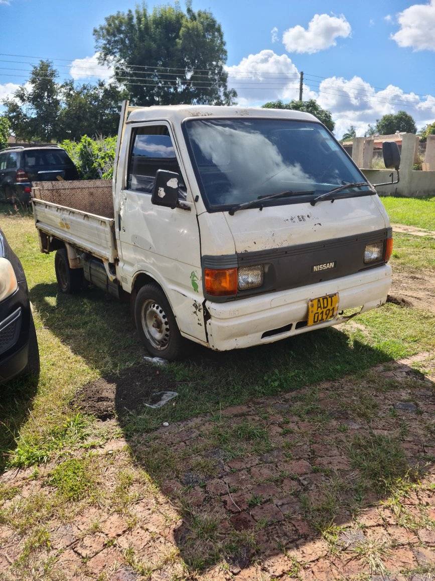 classifieds/cars nissan