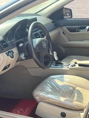 A picture of Registered C350 2011 model Double Panoramic With Top up screen