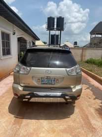 A picture of RX330