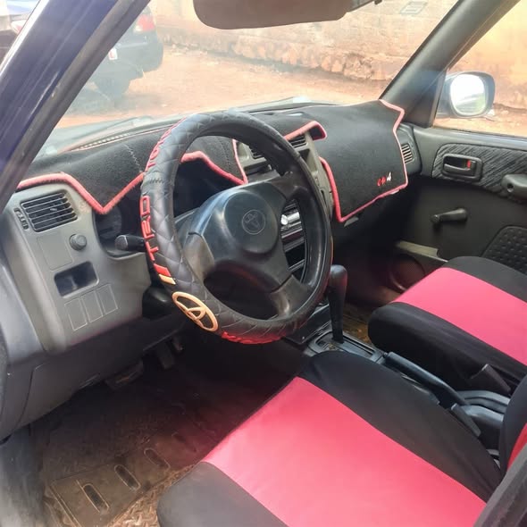 A picture of Toyota RAV4