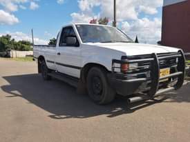 used nissan hardbody