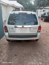 A picture of Clean 2010 Mazda Tribute