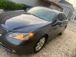 A picture of Es350 2008 model Fullest option Engine gear Ac excellent Everything