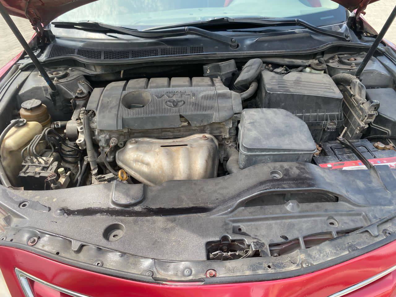 A picture of Registered 011 Toyota Camry Le with Venza engine and android