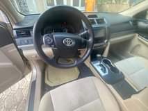 A picture of TOYOTA CAMRY 2012