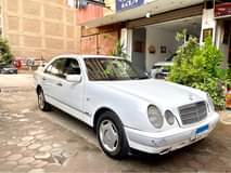 benz e200