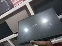 A picture of Le weekend ofa Nasemajee tumeshusha kitonga kweli Ni LAPTOPS na