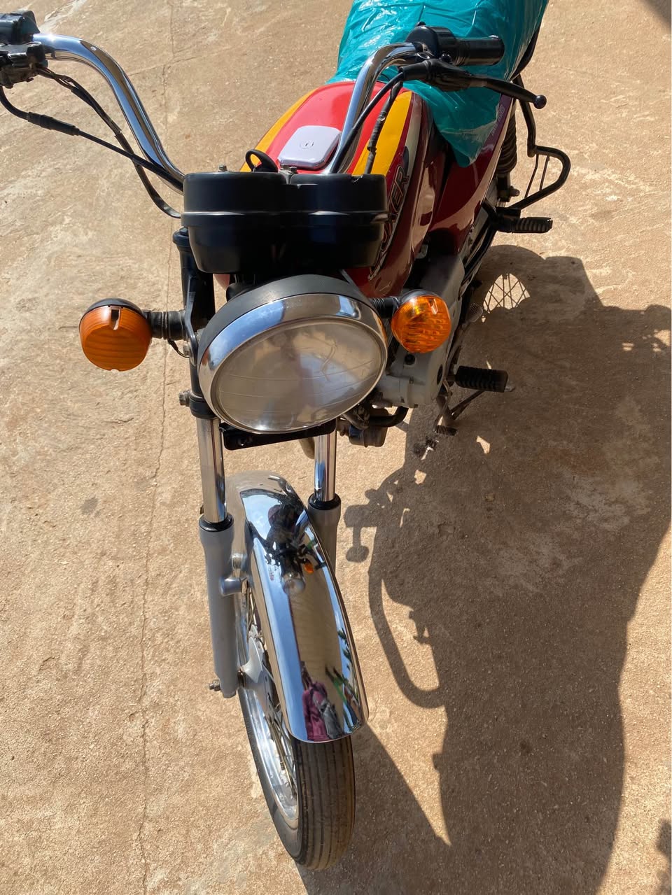 A picture of Distress sell Boxer bajaj for sale Price 550k Location nyanya