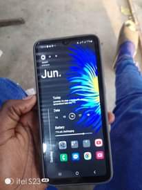A picture of Samsung A05 camera kali inakaa na chaji