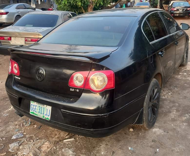 A picture of Clean Used Volkswagen Passat
