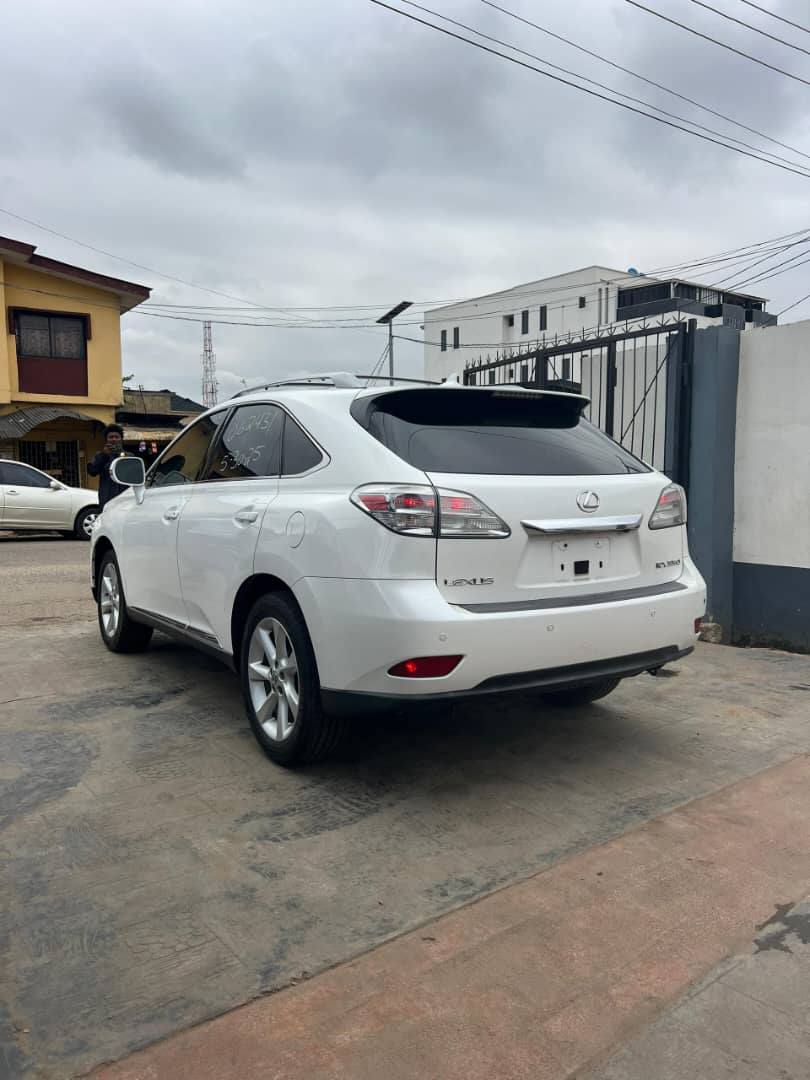 A picture of Foreign Used Lexus Rx350 2012