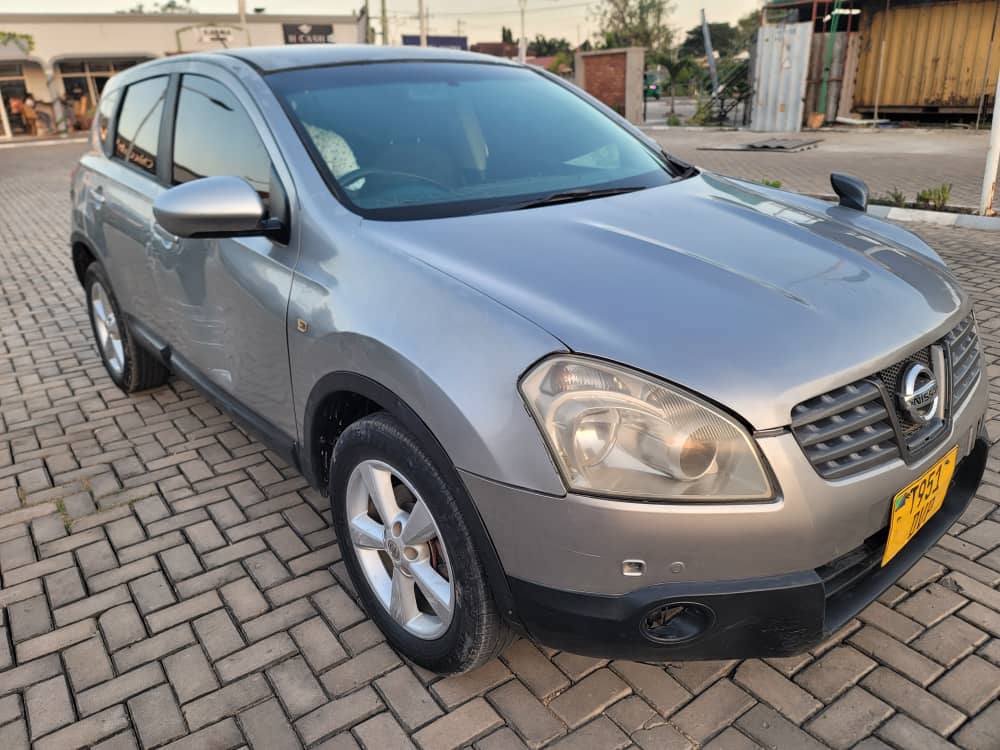 A picture of NISSAN DUALIS 