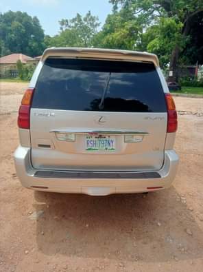 A picture of Clean Registered 2005 GX470 First body 6 2m net price