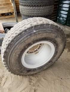 A picture of Tyres and rim