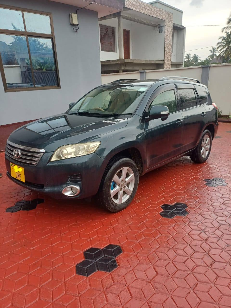 A picture of Toyota Vangurd