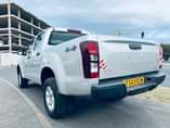 A picture of Isuzu Demax