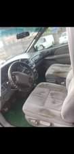 A picture of Toyota Sienna 2002 Engine Gear Ac Buy and drive travel