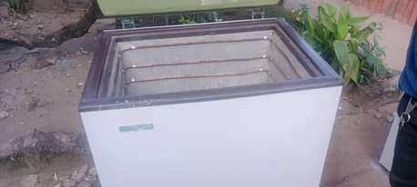 A picture of NAUZ FRIZA NA FRIJI USED LOCATION KIGOGO MBURAHAT 0789477231