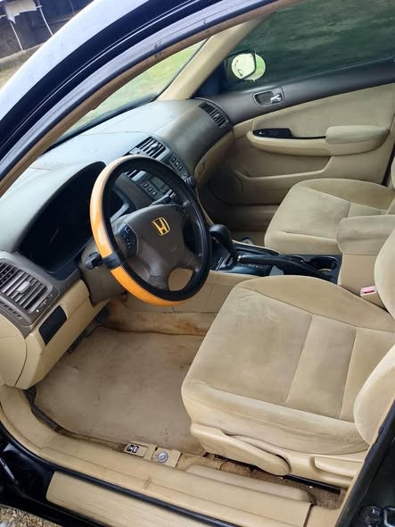 A picture of Honda accord 2007 model