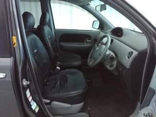 A picture of Toyota Sienta namba. ECF