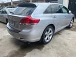 A picture of Toyota Venza 010 model
