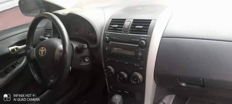 A picture of TOYOTA COROLLA 2010
