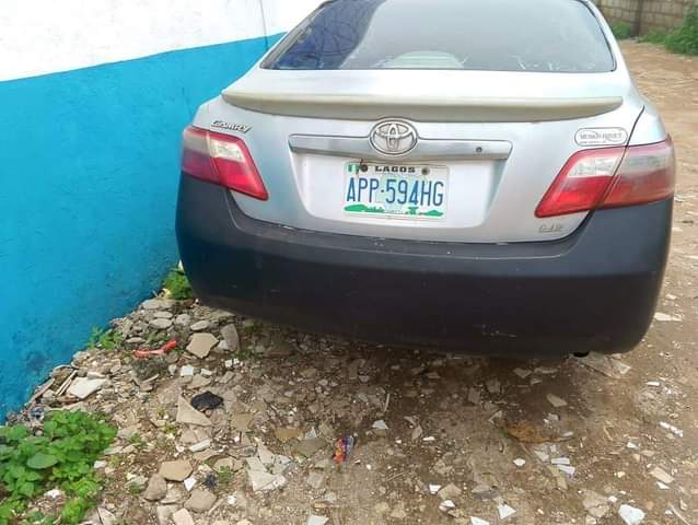 A picture of 2007 Toyota 2007 Silver