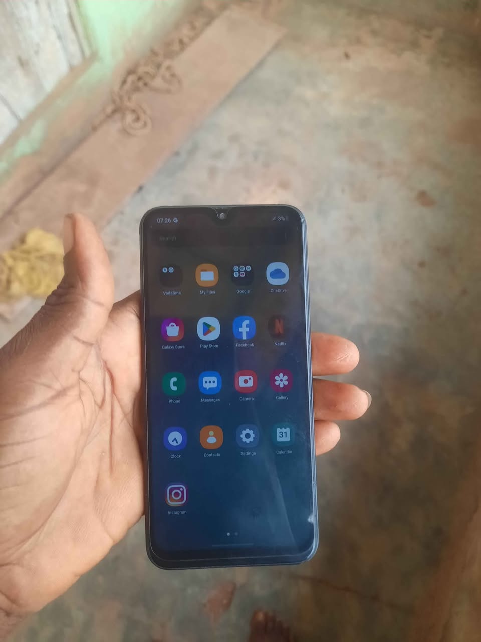 A picture of Samsung galaxy a20e