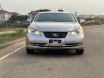 A picture of CLEAN FOREIGN USED LEXUS ES350 2009 MODEL 5 5M NET