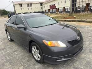 A picture of wowThis is extremely clean Tokubo standard Toyota Camry 2007 model