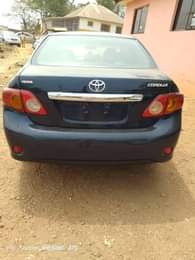 A picture of Toyota Corolla 010 3 5m owner need money location Lagos