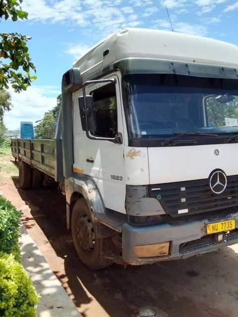 Trucks A.