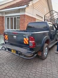 A picture of TOYOTA HILUX G for sale call me 0756168658