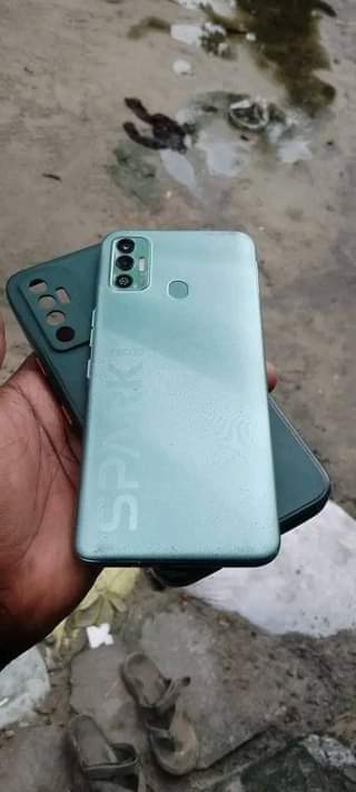 tecno spark